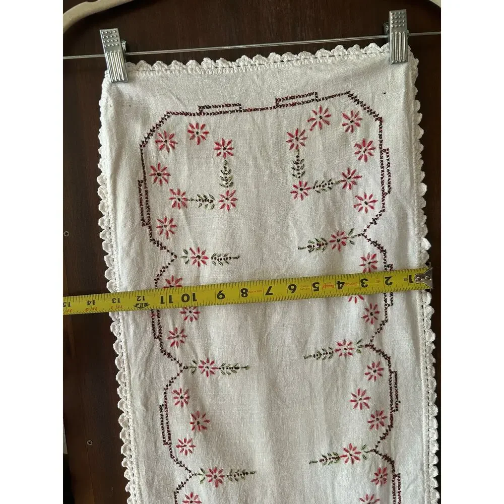 Vintage floral embroidered table runner MCM